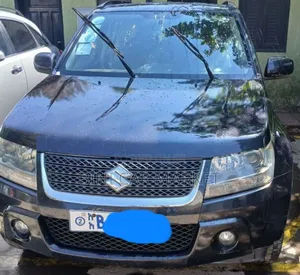 Suzuki Grand Vitara 2011 Black