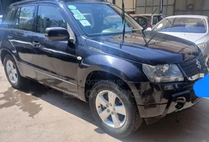 Suzuki Grand Vitara 2011 Black