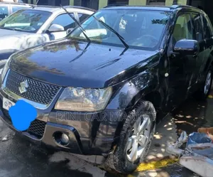 Suzuki Grand Vitara 2011 Black