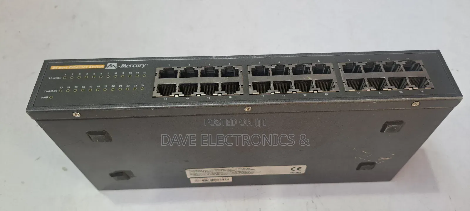 24 Port 100mbs Switch