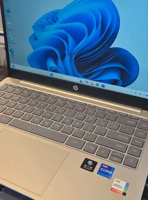 New Laptop HP Stream Notebook 16GB Intel Core I7 SSD 512GB