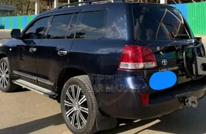 Toyota Land Cruiser 2009 Black