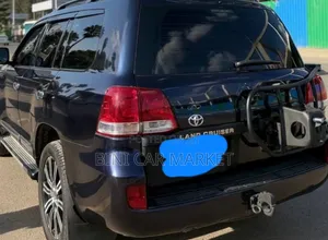 Toyota Land Cruiser 2009 Black