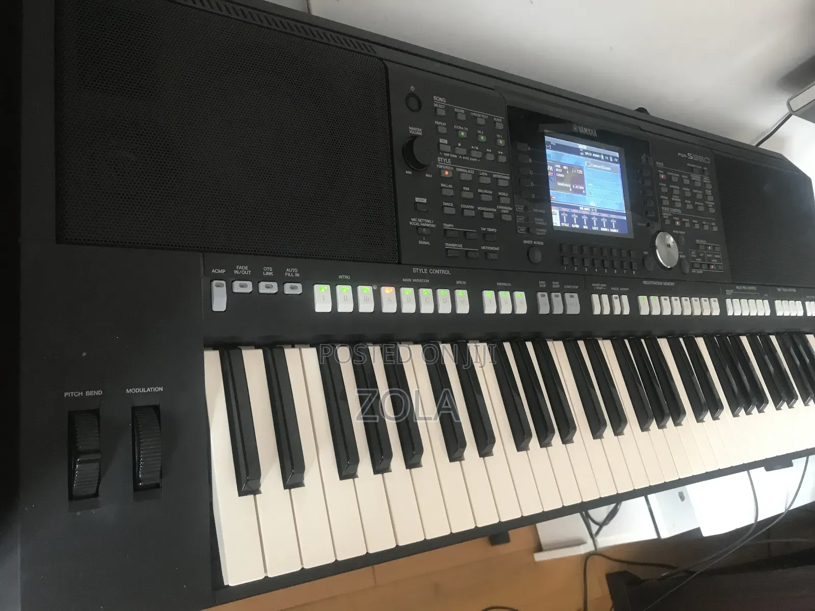 Yamaha PSR 950