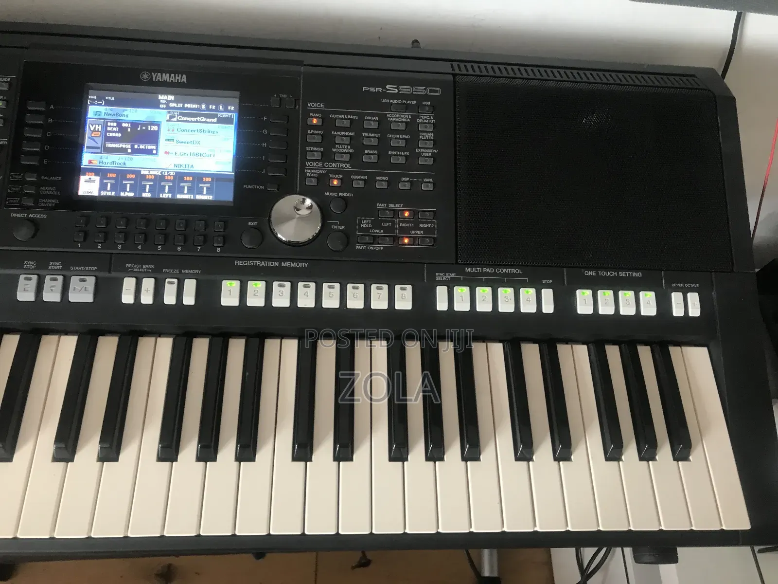 Yamaha PSR 950