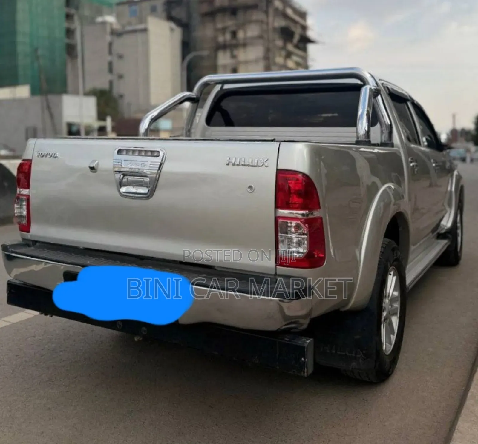 Toyota Hilux 2013 Silver