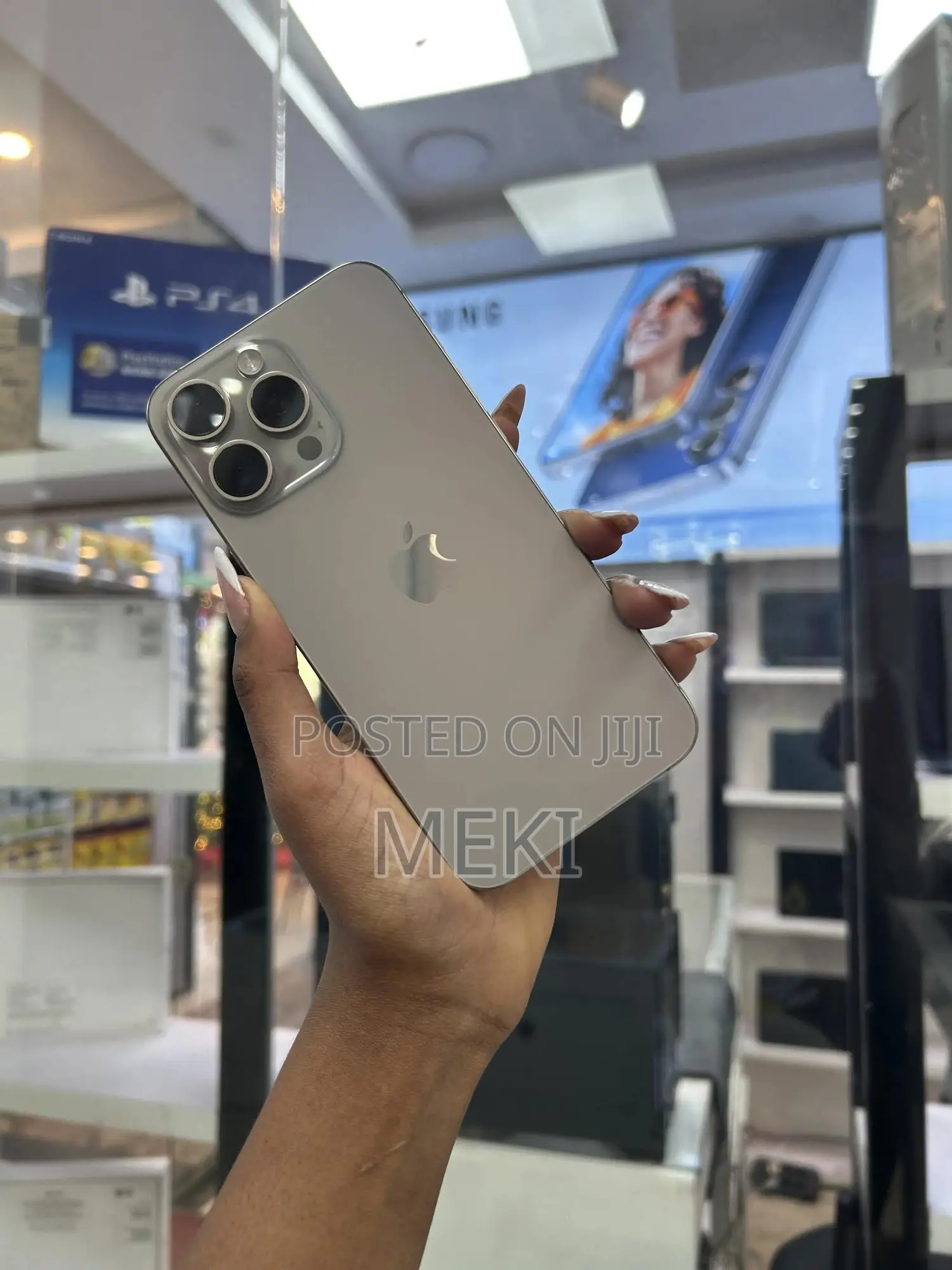 Apple iPhone 15 Pro Max 256 GB Gray