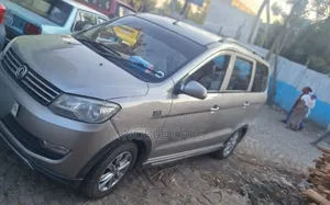 Geely Coolray 1.5 FWD 2021 Gold