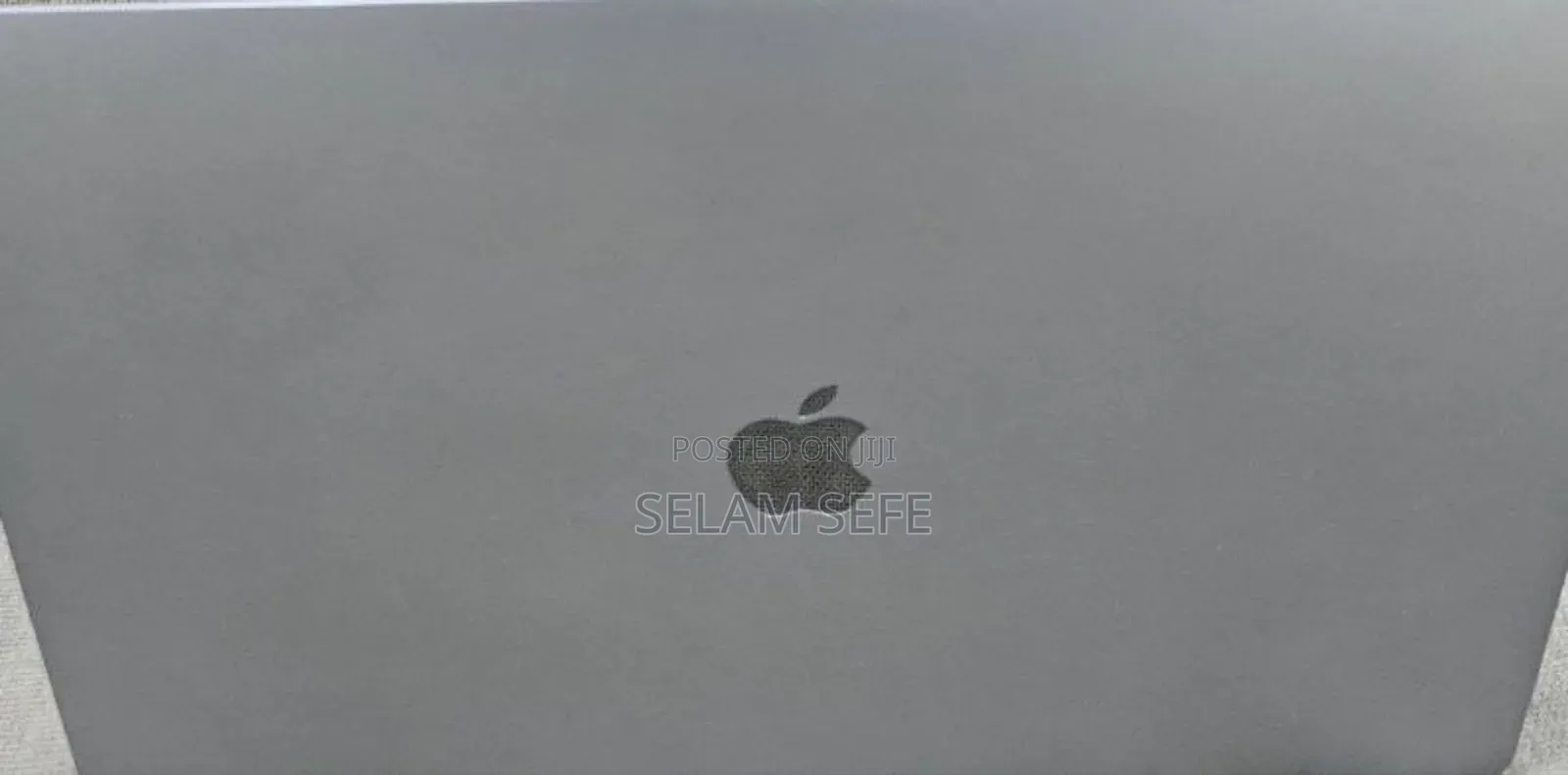 New Laptop Apple MacBook Pro 2019 16GB Intel Core I9 SSD 512GB