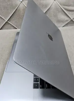 New Laptop Apple MacBook Pro 2019 16GB Intel Core i9 SSD 512GB