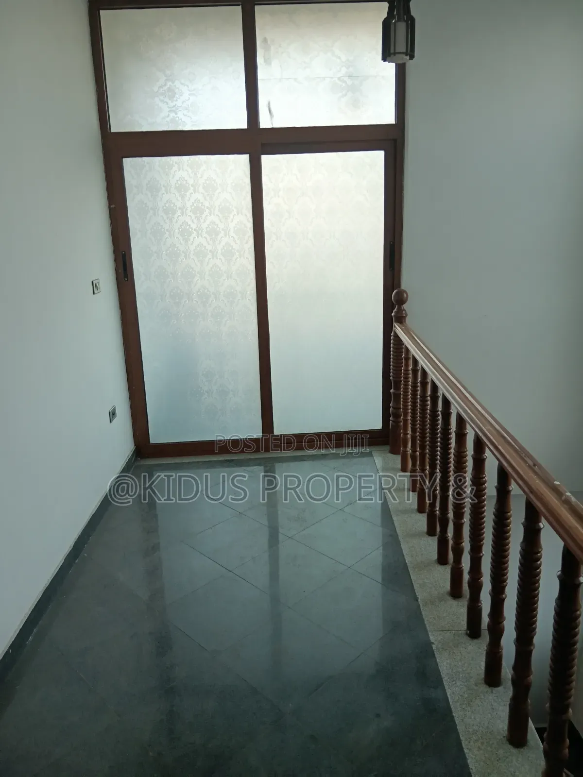 6bdrm House in Nasswe Realstate, Nifas Silk-Lafto for rent