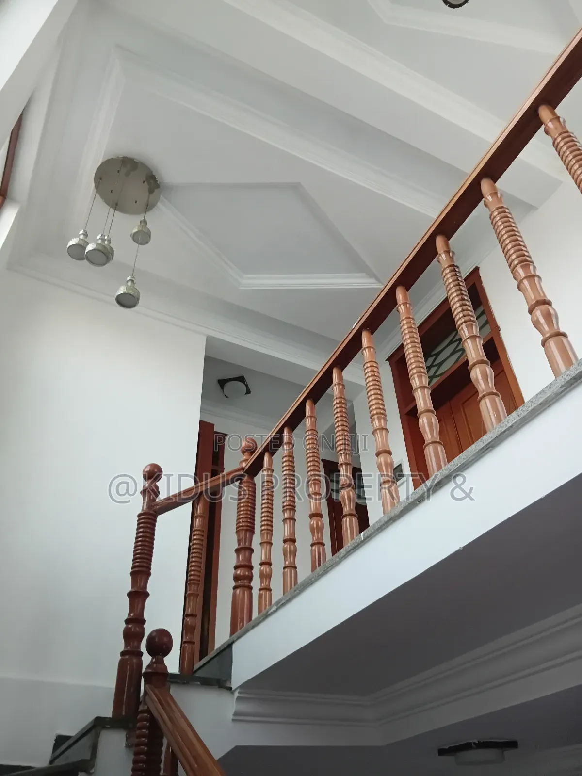 6bdrm House in Nasswe Realstate, Nifas Silk-Lafto for rent