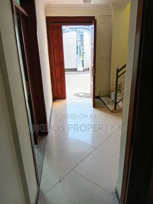 5bdrm House in Mekanisa Mekaele, Nifas Silk-Lafto for rent