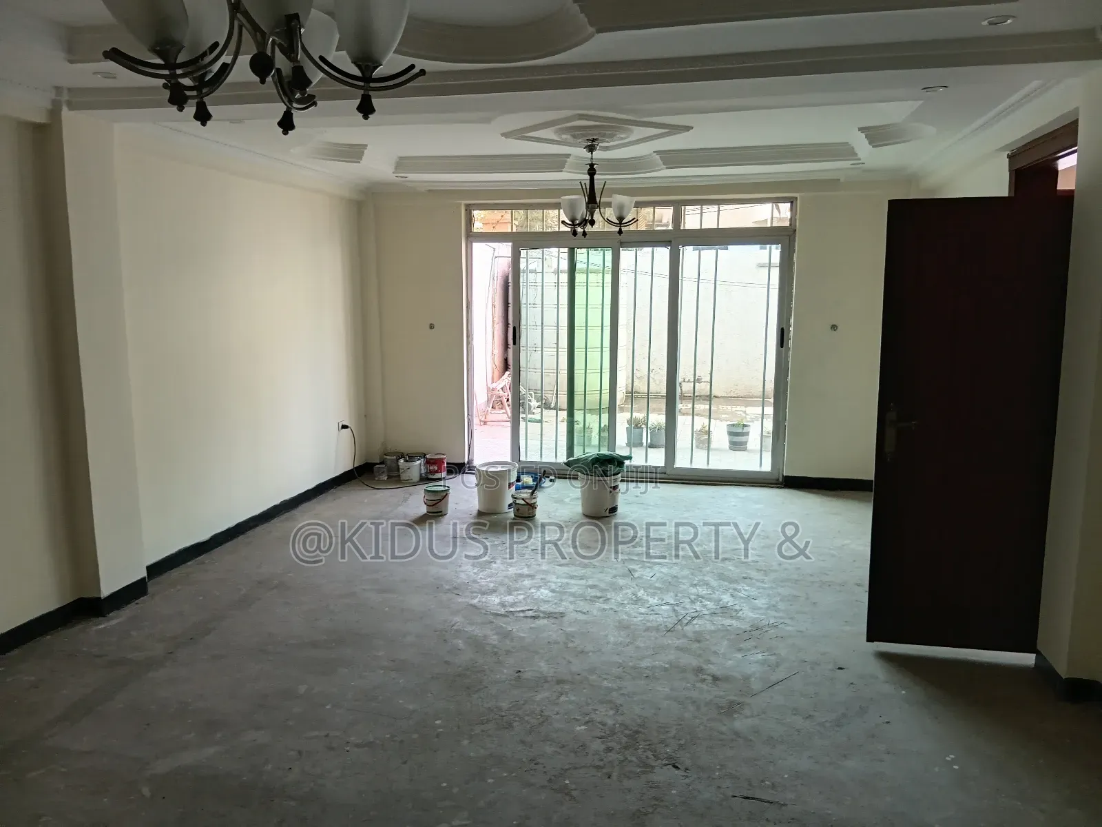 5bdrm House in Mekanisa Mekaele, Nifas Silk-Lafto for rent