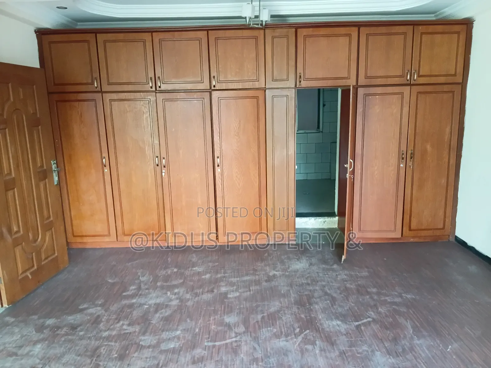 5bdrm House in Mekanisa Mekaele, Nifas Silk-Lafto for rent