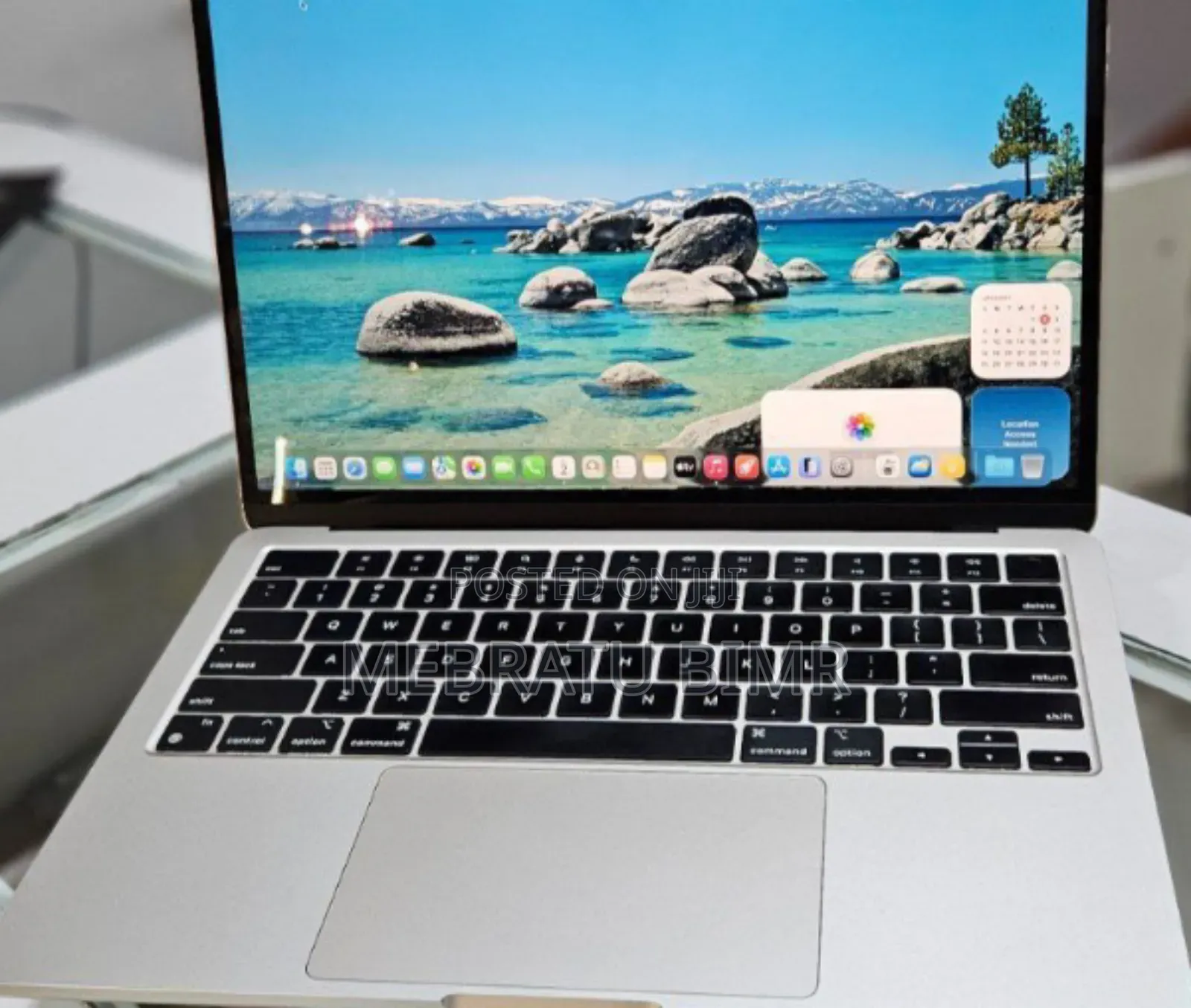 New Laptop Apple MacBook Air 2022 M2 8GB Apple M2 SSD 256GB