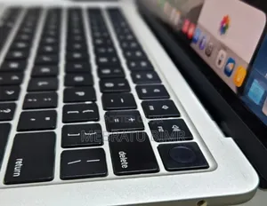 New Laptop Apple MacBook Air 2022 M2 8GB Apple M2 SSD 256GB