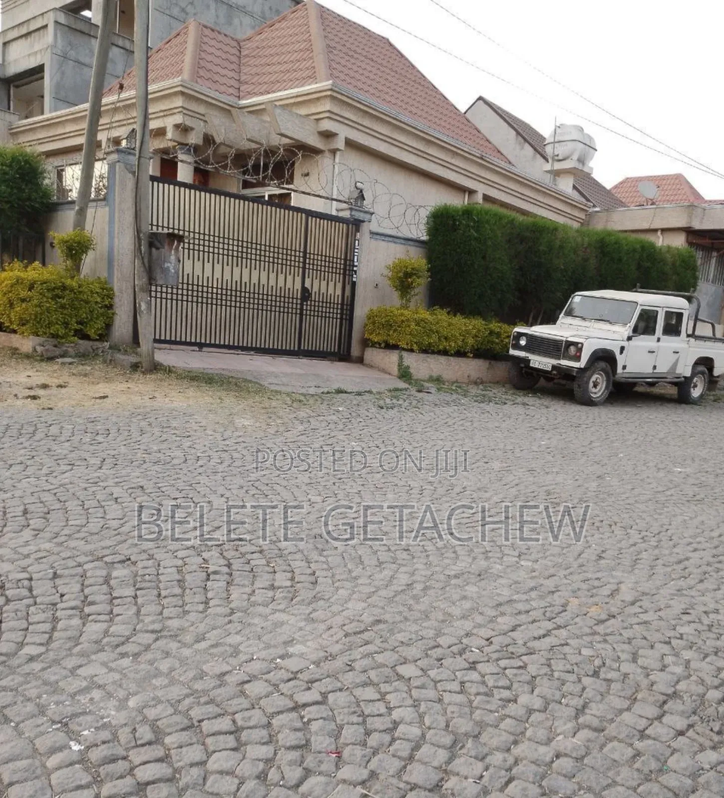 3bdrm Villa in Semit Villa House, Bole for sale