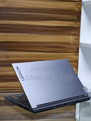 New Laptop Lenovo 16GB AMD Ryzen 7 SSD 512GB