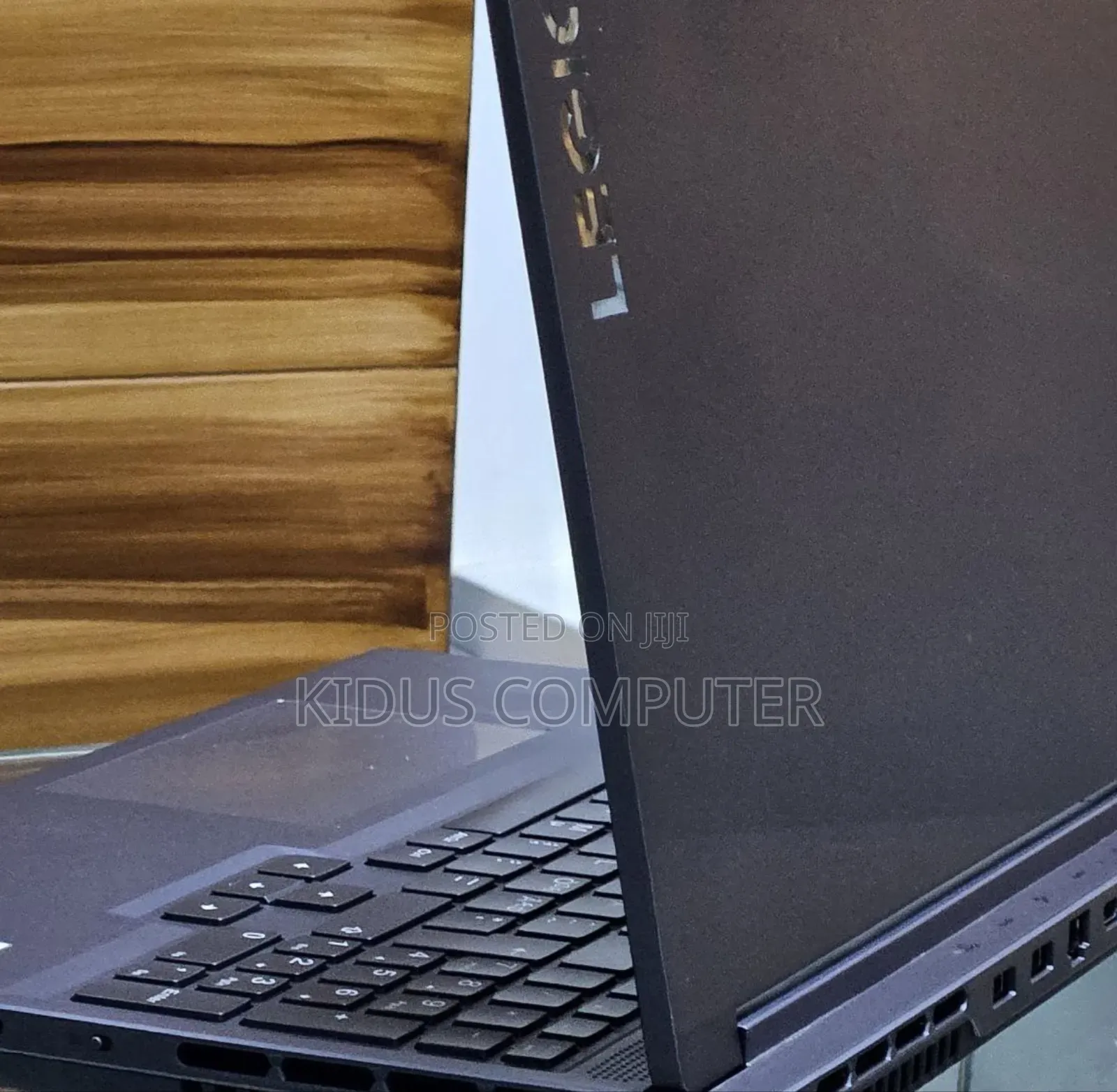 New Laptop Lenovo Legion 5 16GB AMD Ryzen 7 SSD 512GB