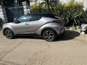 Toyota C-HR 2017 Silver