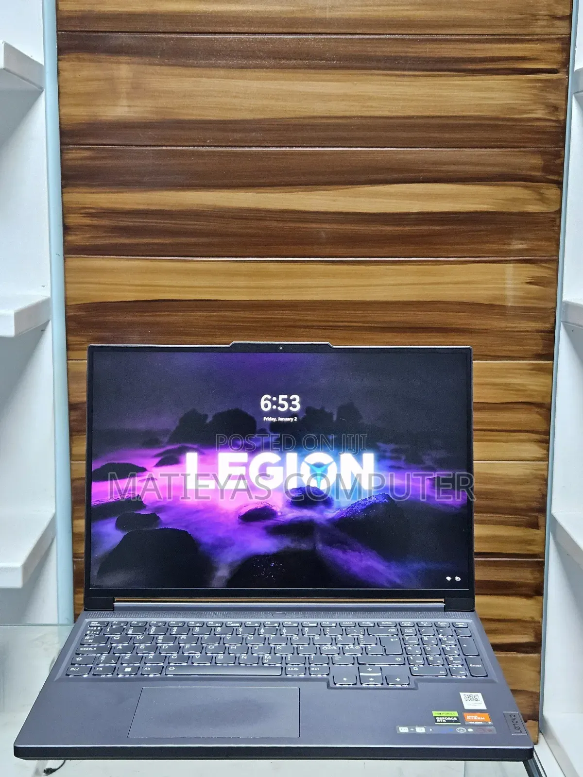 New Laptop Lenovo Legion 5 16GB AMD Ryzen 7 SSD 512GB