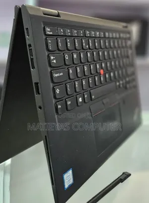 New Laptop Lenovo ThinkPad X390 Yoga 8GB Intel Core I5 SSD 512GB