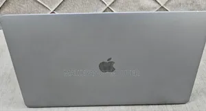 New Laptop Apple MacBook Pro 2019 16GB Intel Core I9 SSD 512GB