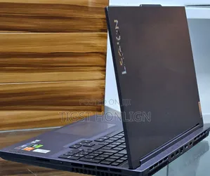 New Laptop Lenovo Legion 5 16GB AMD Ryzen 7 SSD 1T