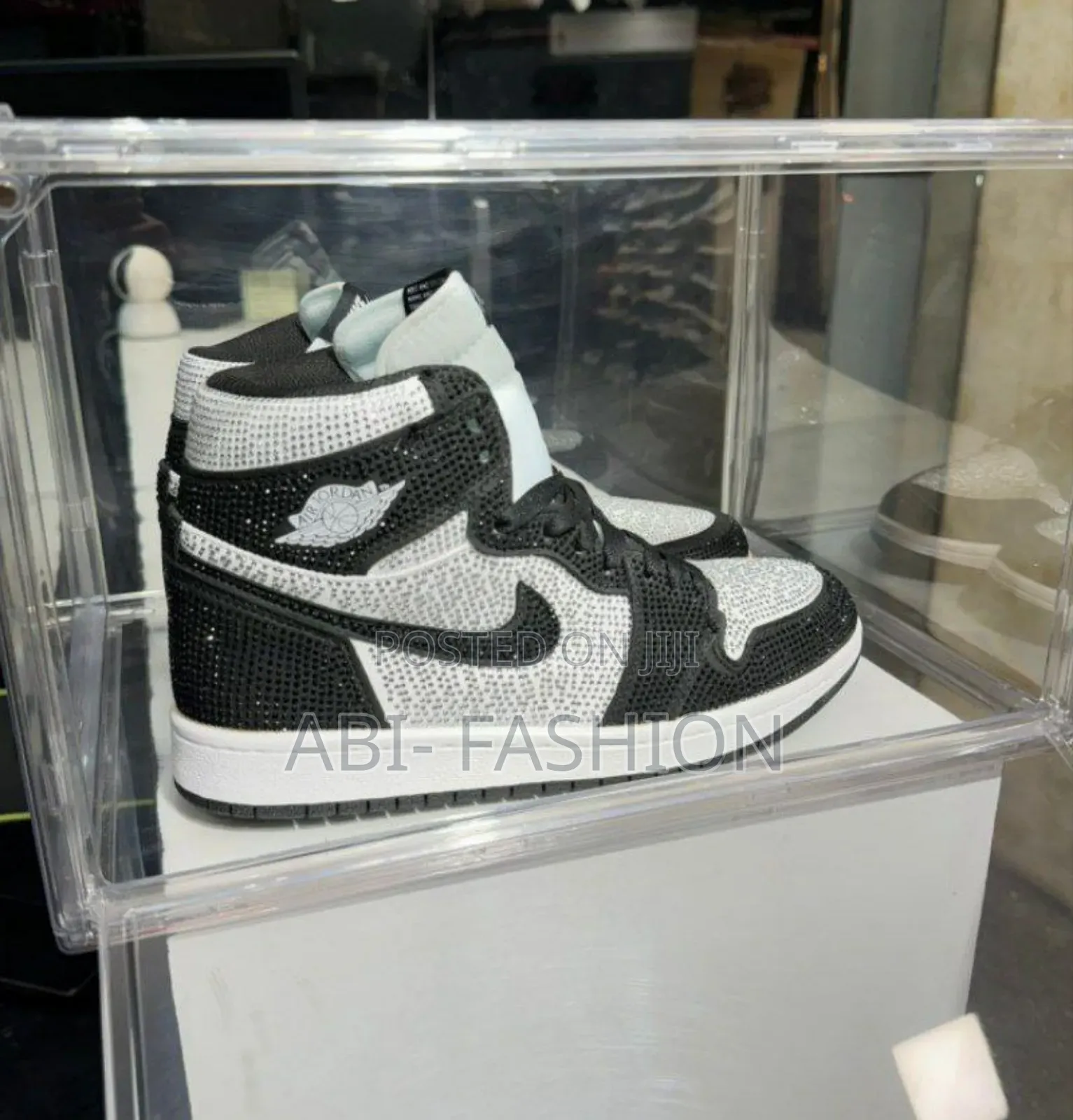 Nike Air Jordan Retro 1 High Panda Diamond Shoes