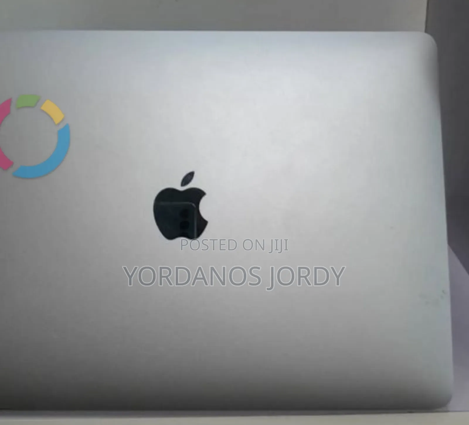 New Laptop Apple MacBook Pro 2017 8GB Intel Core I5 SSD 256GB