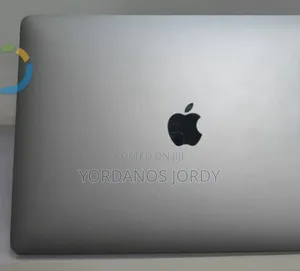 New Laptop Apple MacBook Pro 2017 8GB Intel Core I5 SSD 256GB