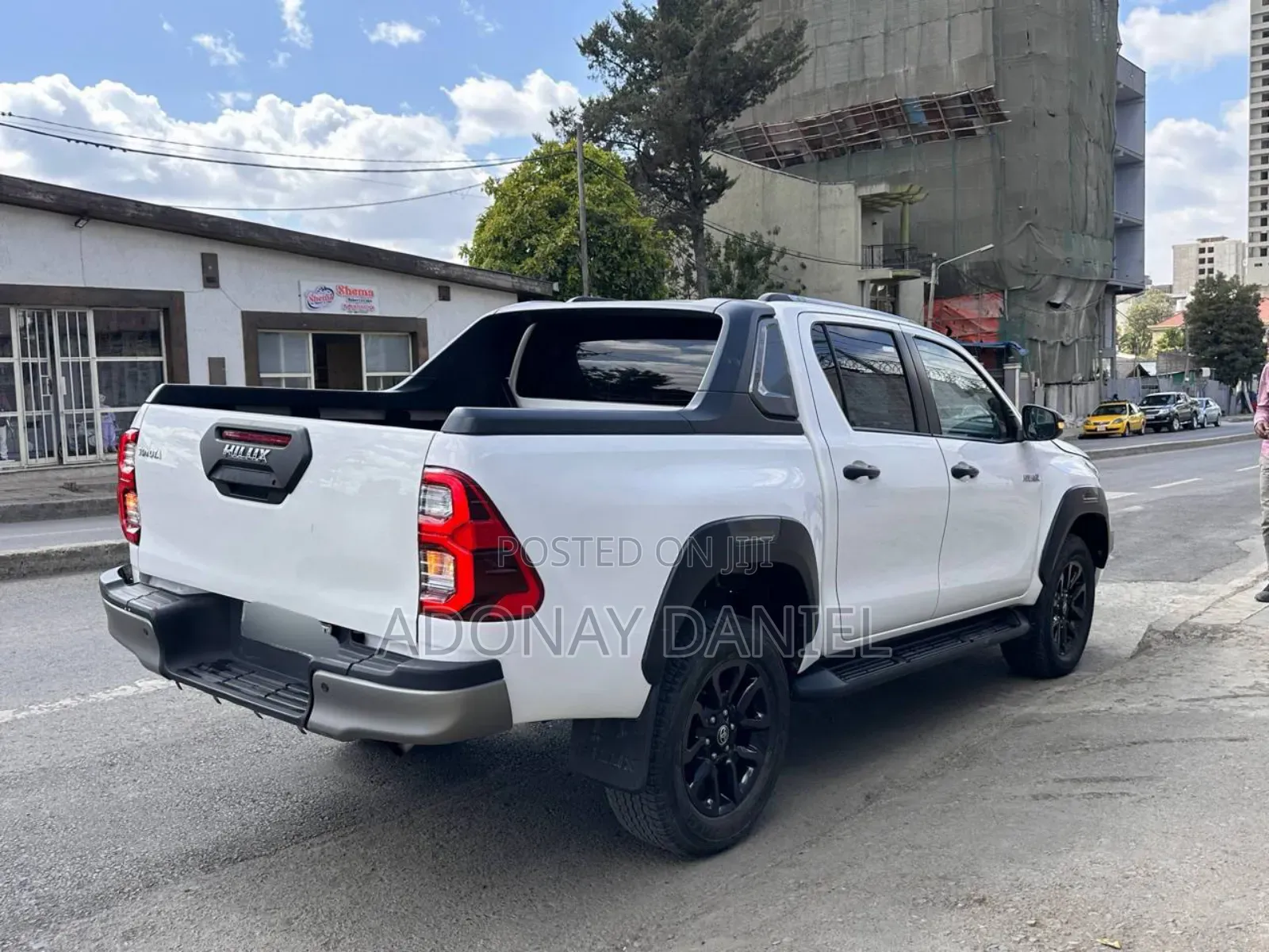 Toyota Hilux Revo Double Cab Deisel 2.8 AWD 2021 White