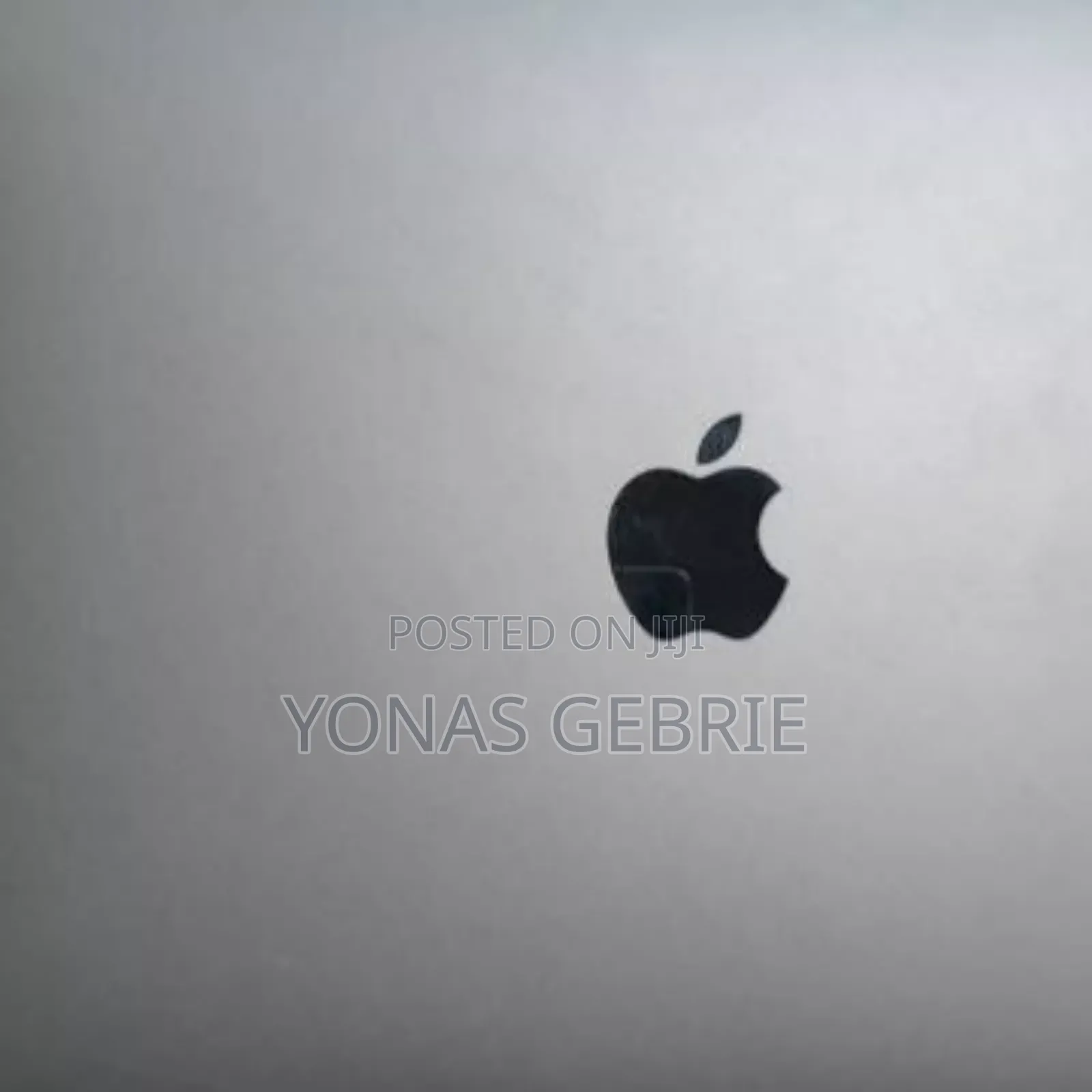 New Laptop Apple MacBook Pro 2017 8GB Intel Core I5 SSD 256GB