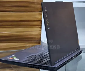 New Laptop Lenovo Legion 5 16GB AMD Ryzen 7 SSD 512GB
