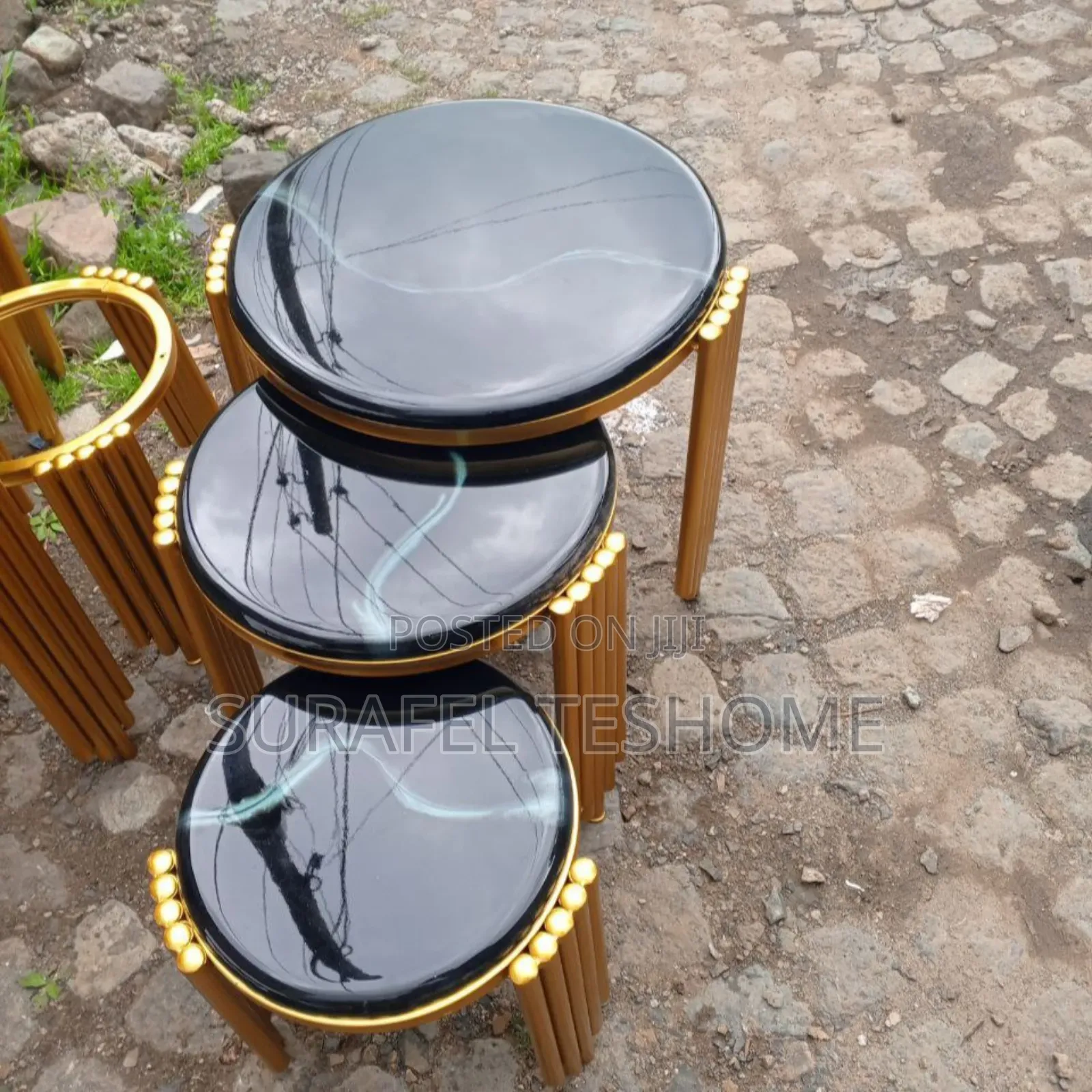 በኢፖክሲ የሚሰሩ ኮፊ ቴብላች | Epoxy-Made Coffee Tables