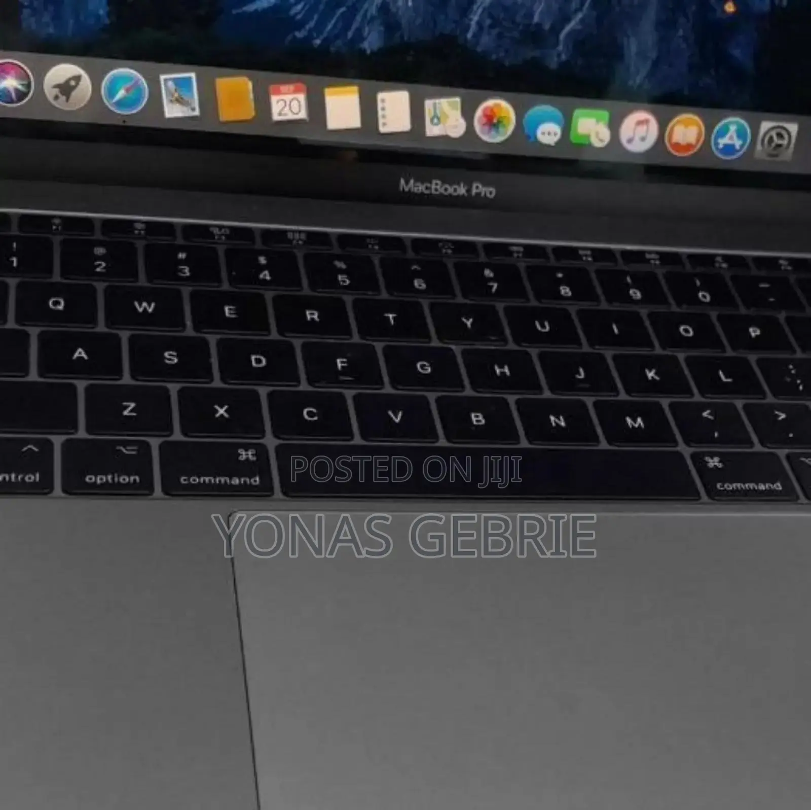 New Laptop Apple MacBook Pro 2017 8GB Intel Core I5 SSD 256GB