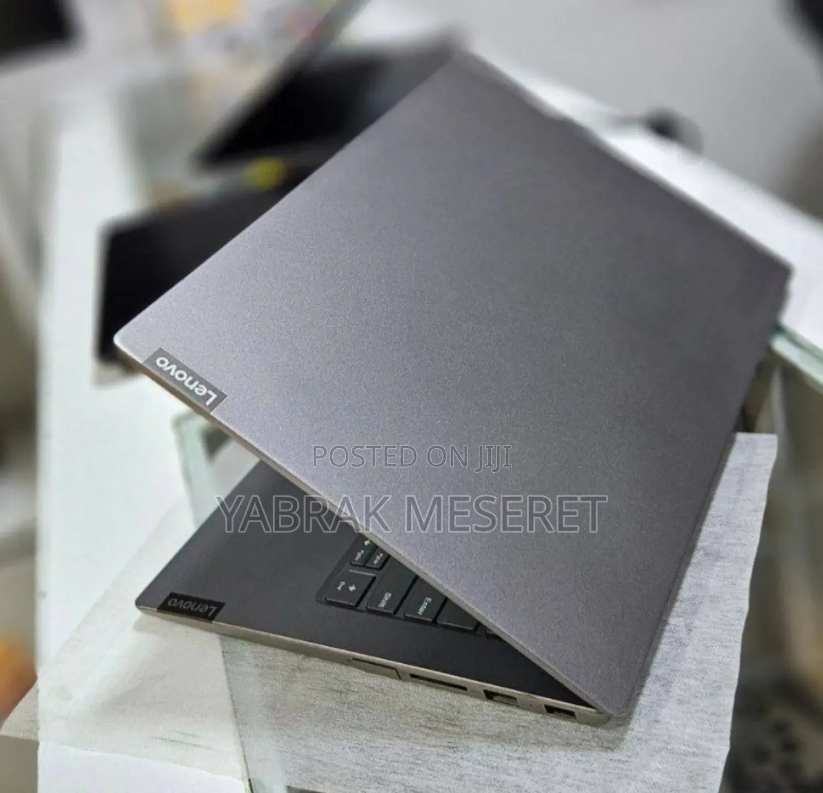 New Laptop Lenovo 8GB Intel Core I5 SSD 256GB