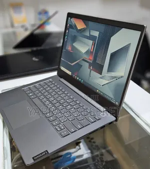 New Laptop Lenovo 8GB Intel Core I5 SSD 256GB