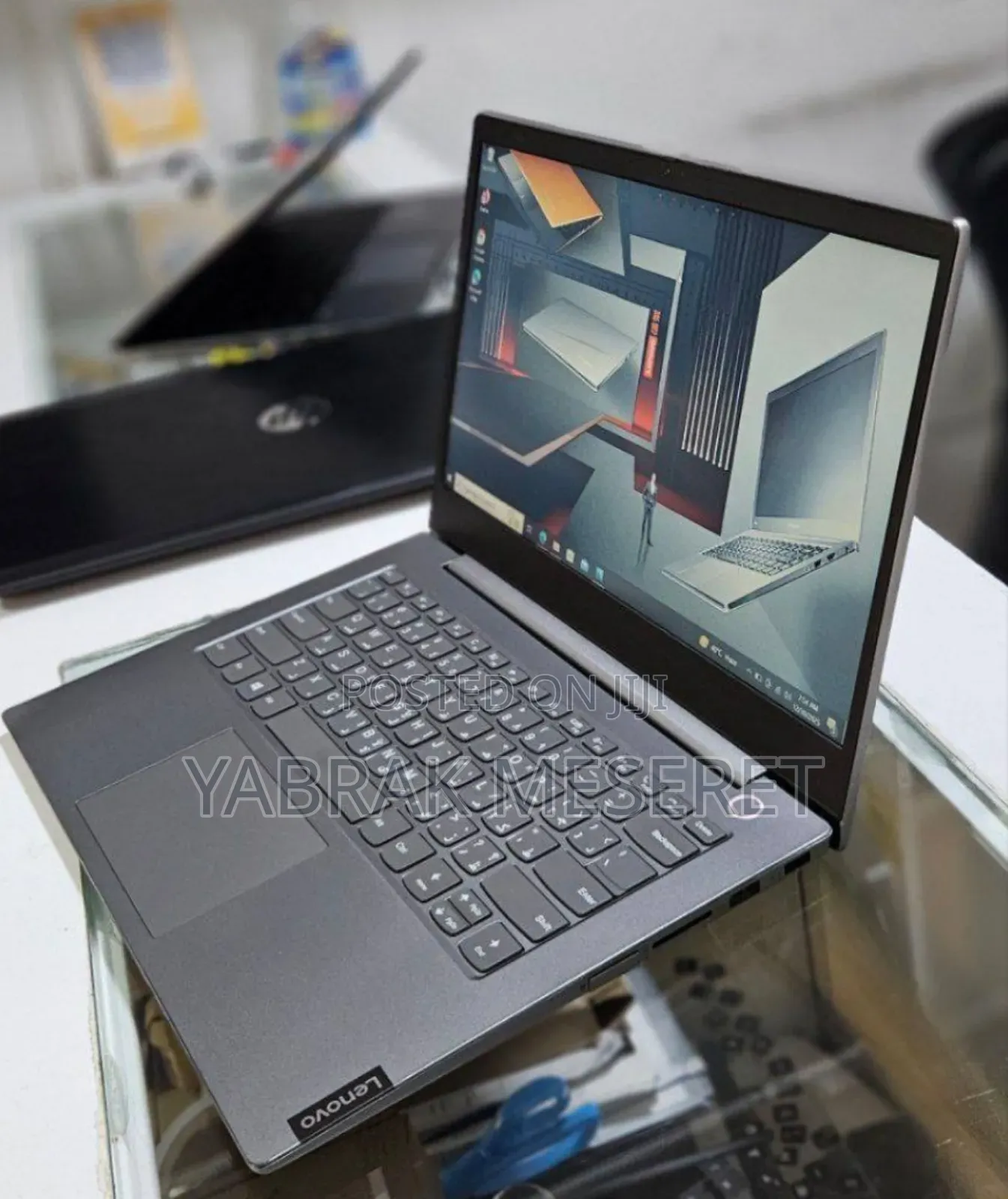 New Laptop Lenovo 8GB Intel Core I5 SSD 256GB