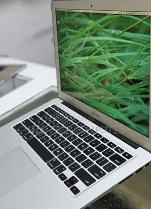 Laptop Apple MacBook Air 2015 8GB Intel Core I5 SSD 256GB