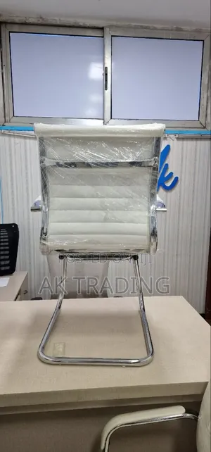 Modern Office Low Back Leather Guest Chair