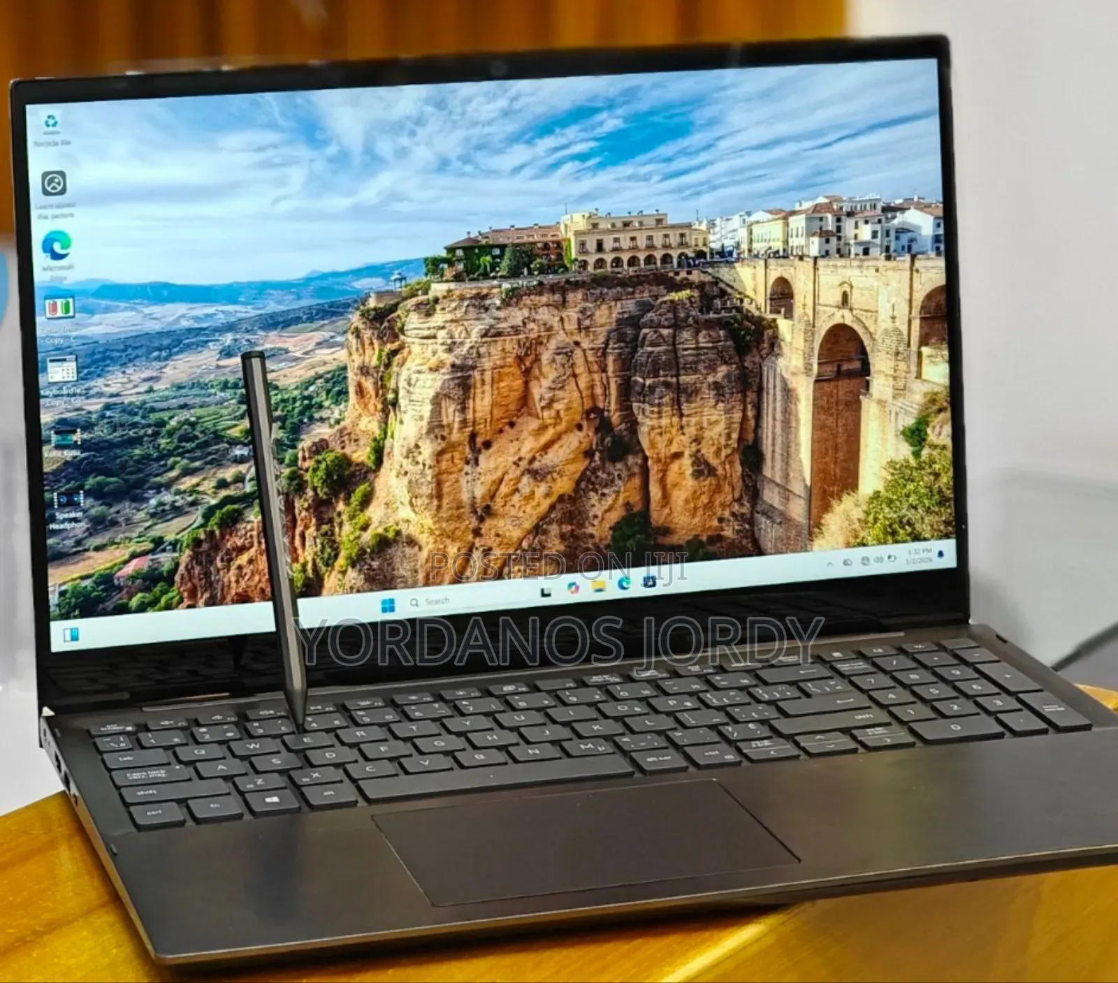 New Laptop Dell Inspiron 15 7566 16GB Intel Core I7 SSD 512GB