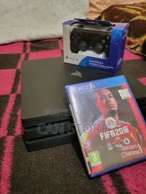 Playstation 4pro ቤት ዉስጥ የነበረ በጥሩ ሁኔታ ላይ ያለ Ps Version 9.00