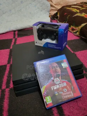 Playstation 4pro ቤት ዉስጥ የነበረ በጥሩ ሁኔታ ላይ ያለ Ps Version 9.00