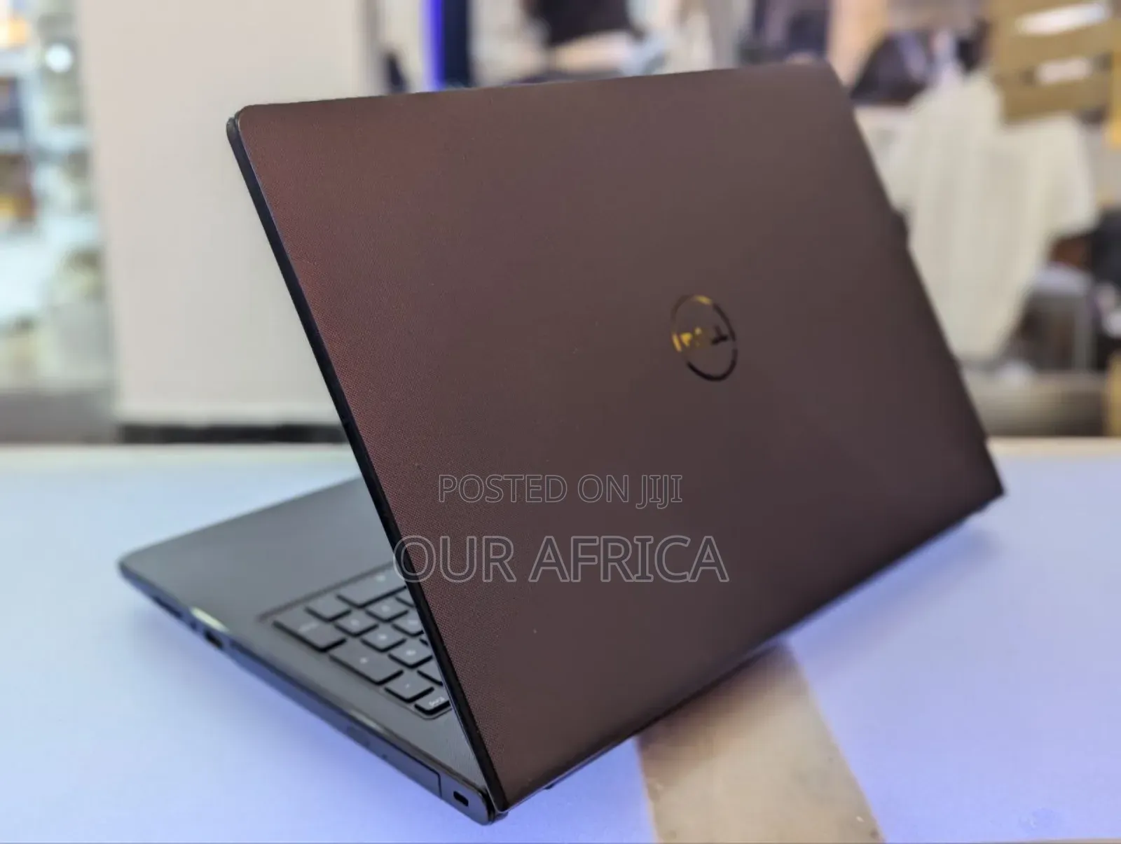 Laptop Dell 4GB HDD 500GB