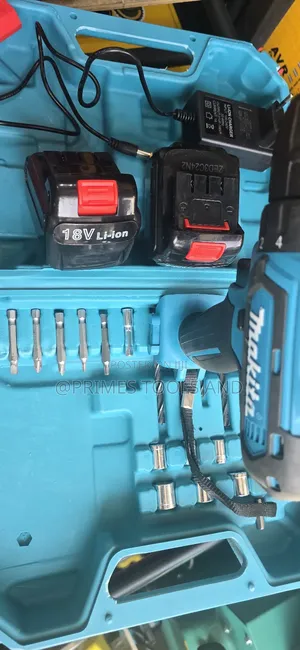 Makita Rechargeable Dril
