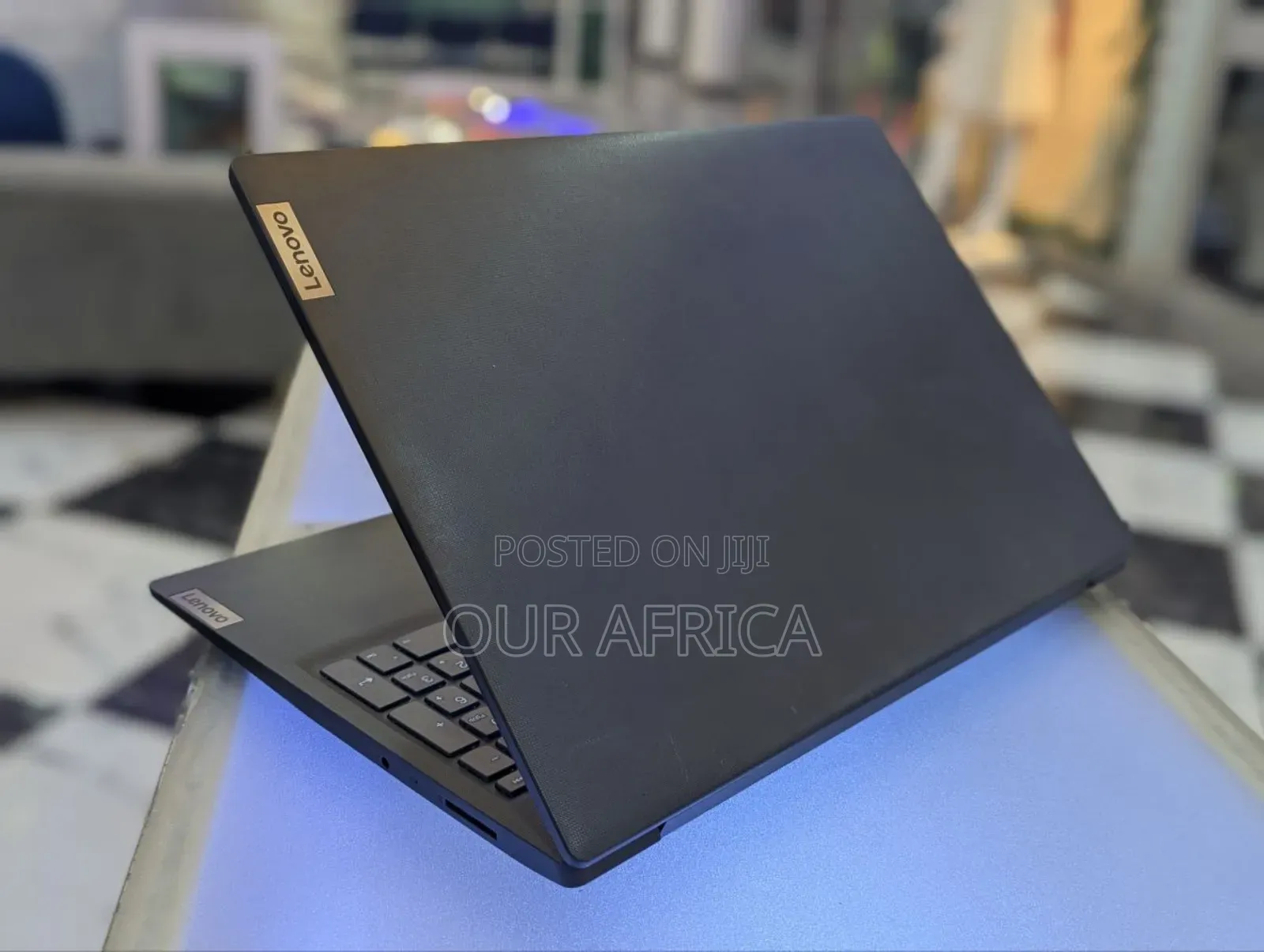 Laptop Lenovo Ideapad 3 4GB HDD 1T