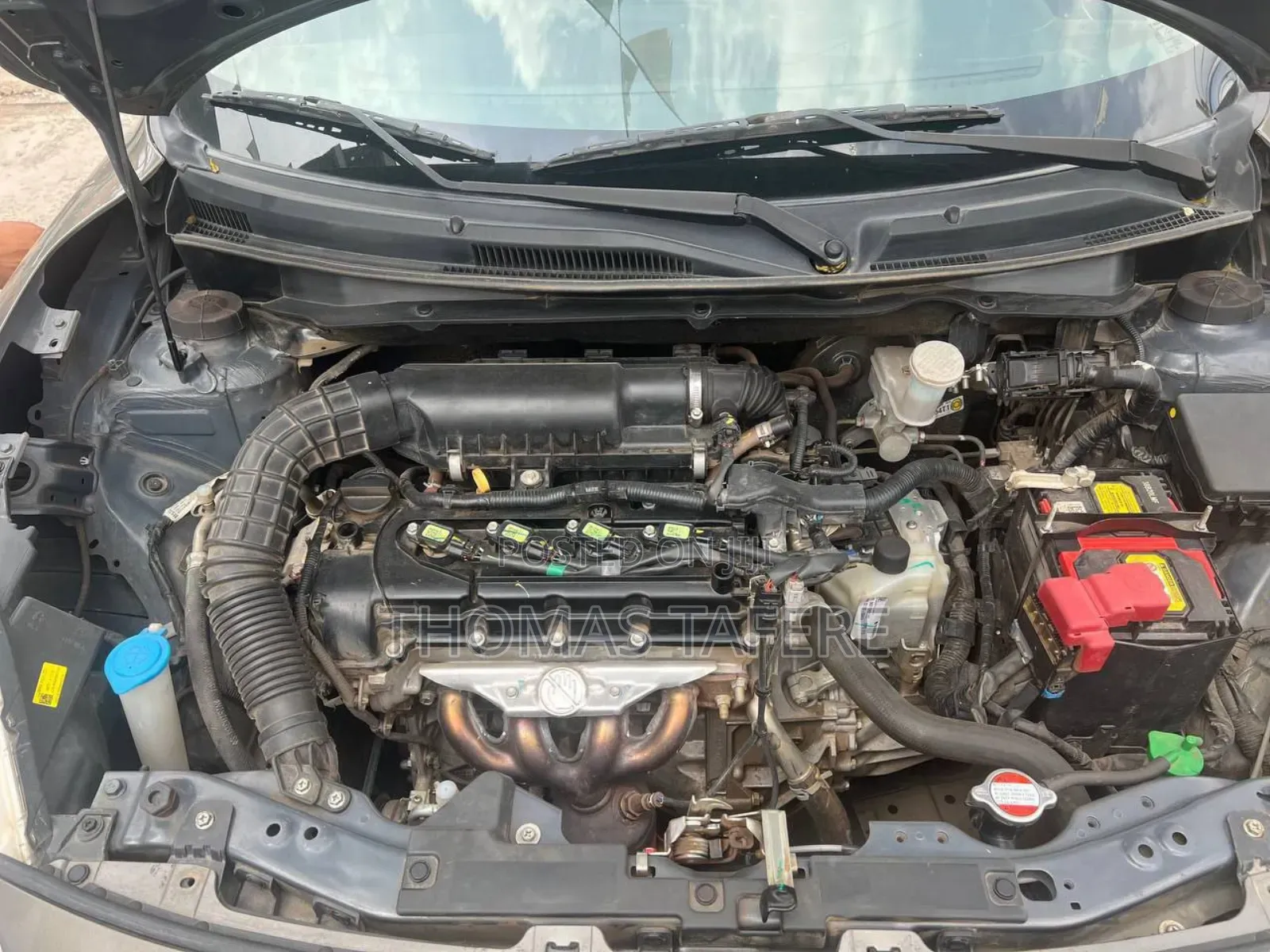 Toyota Vitz 2001 Silver