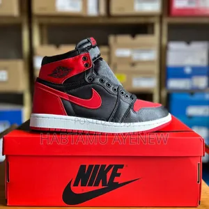 Photo - ጆርዳን ናይክ Nike Jordan Family በአንደኛው!